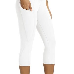 ODODOS WOMENS WHITE HIGH WAISTED YOGA CAPRIS. XXL